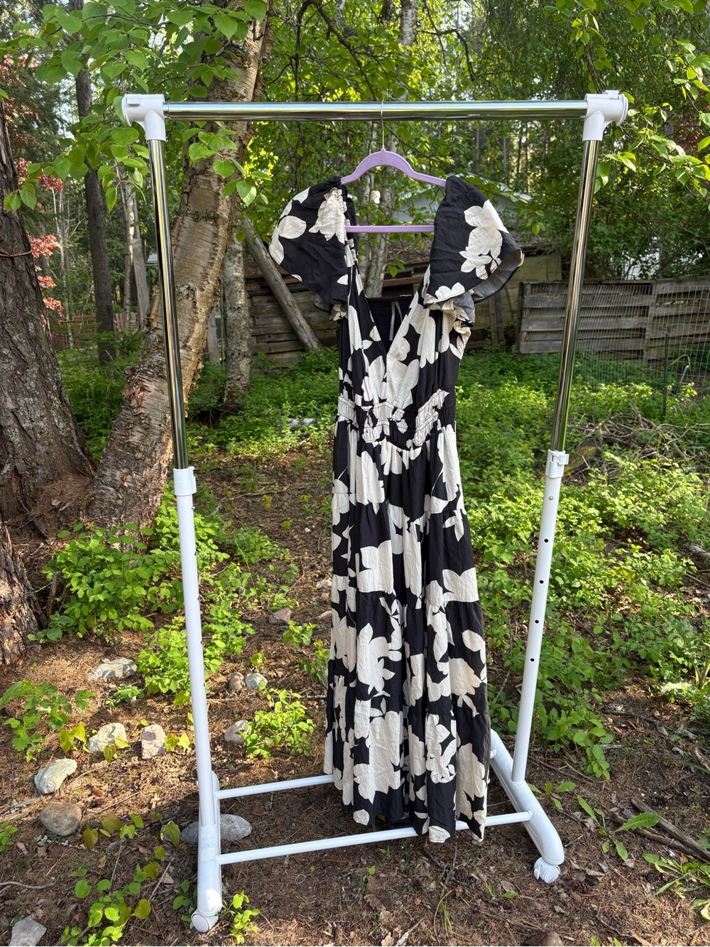 Black Floral Maxi Dress with Cream Blooms and Statement Sleeves - Picture 2 of 4